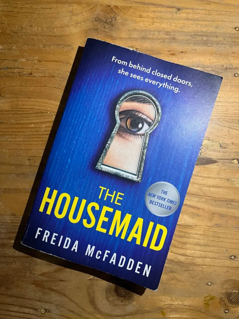 The Housemaid by Freida McFadden - Preloved photo 1