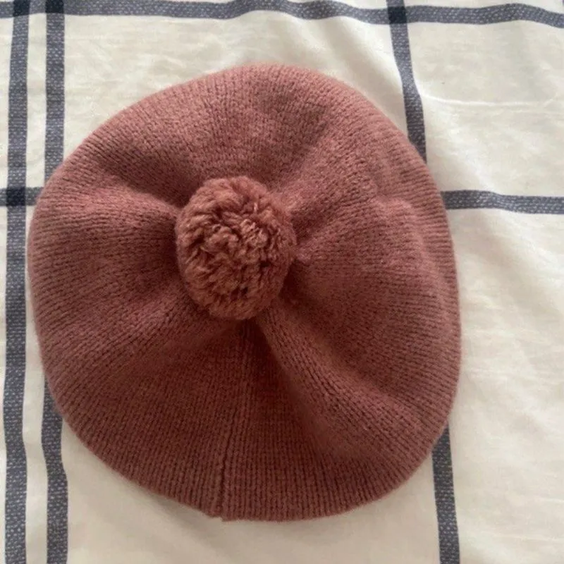 uniqlo heattech beret photo 1