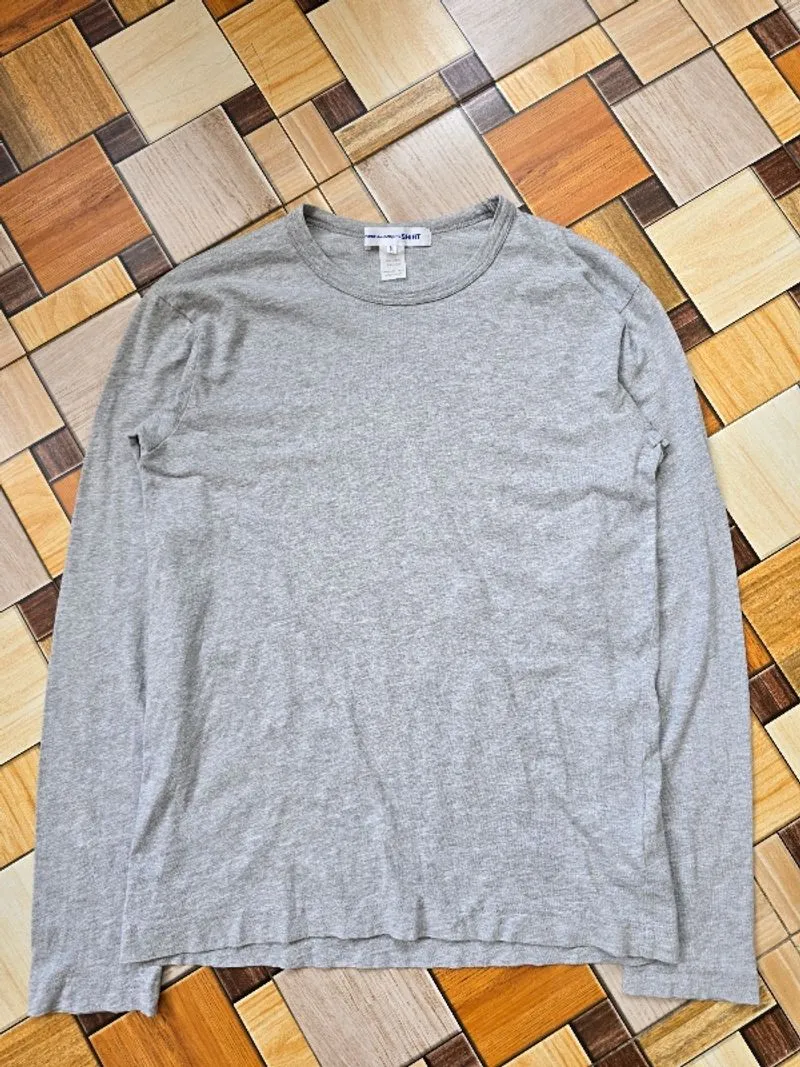 COMME DES GARCONS photo 1