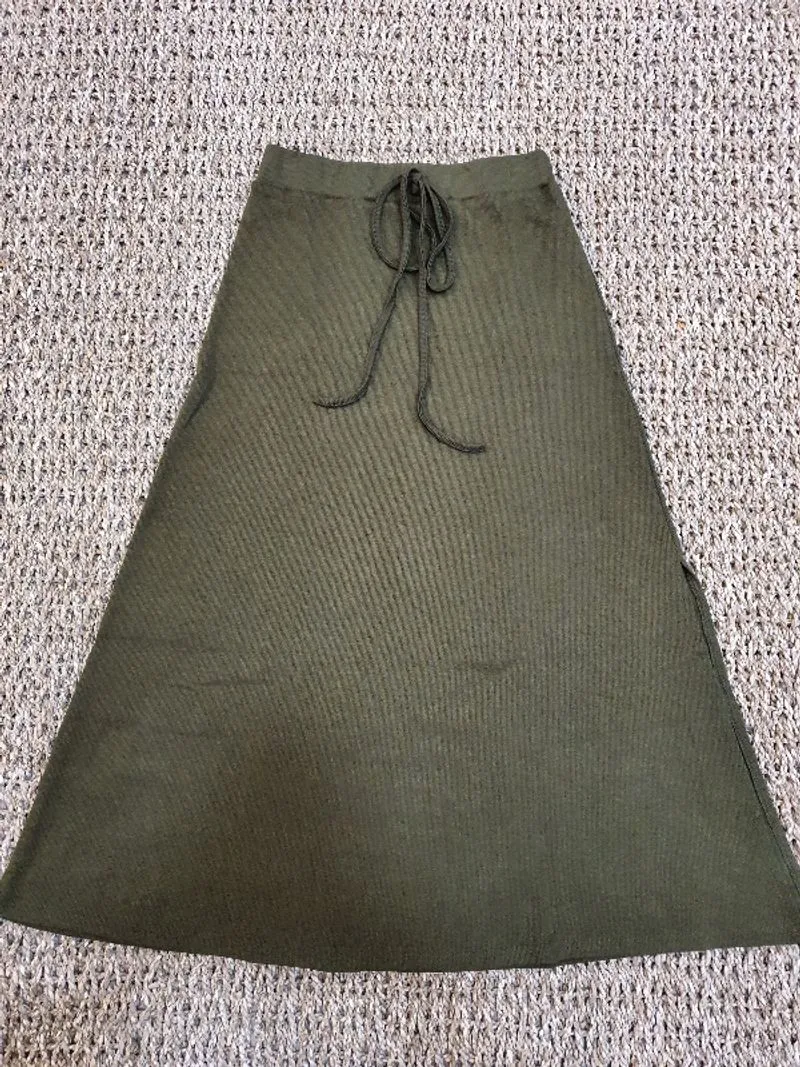 ROK RAJUT DAYCLOSET photo 1