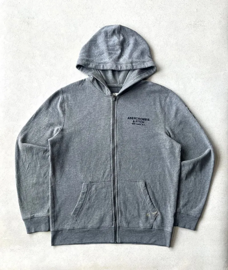 ABERCROMBY SPELLOUT SLEVE zip Hoodie photo 1