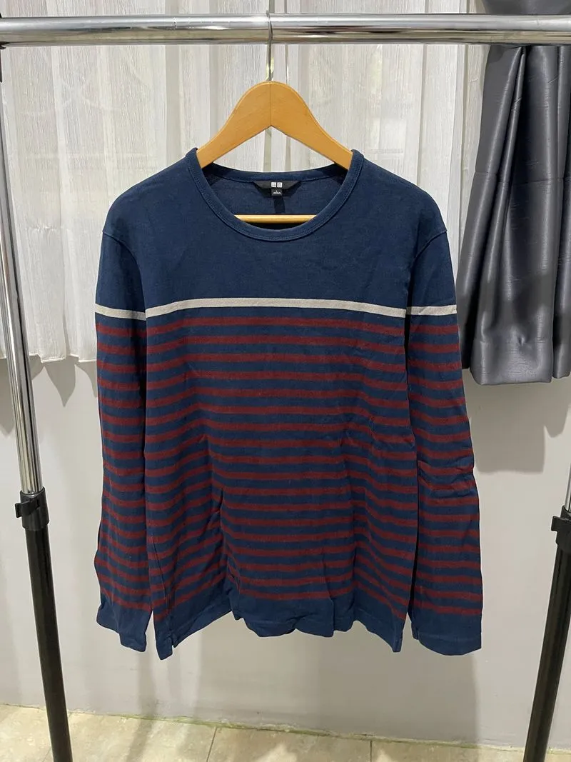 Longsleve baju lengan panjang Uniqlo size L navy Original 10 photo 1