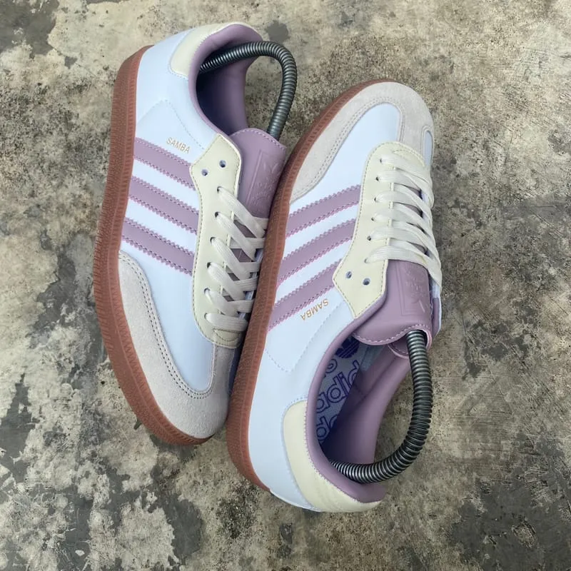 Adidas Casual Sneakers Wanita white photo 1