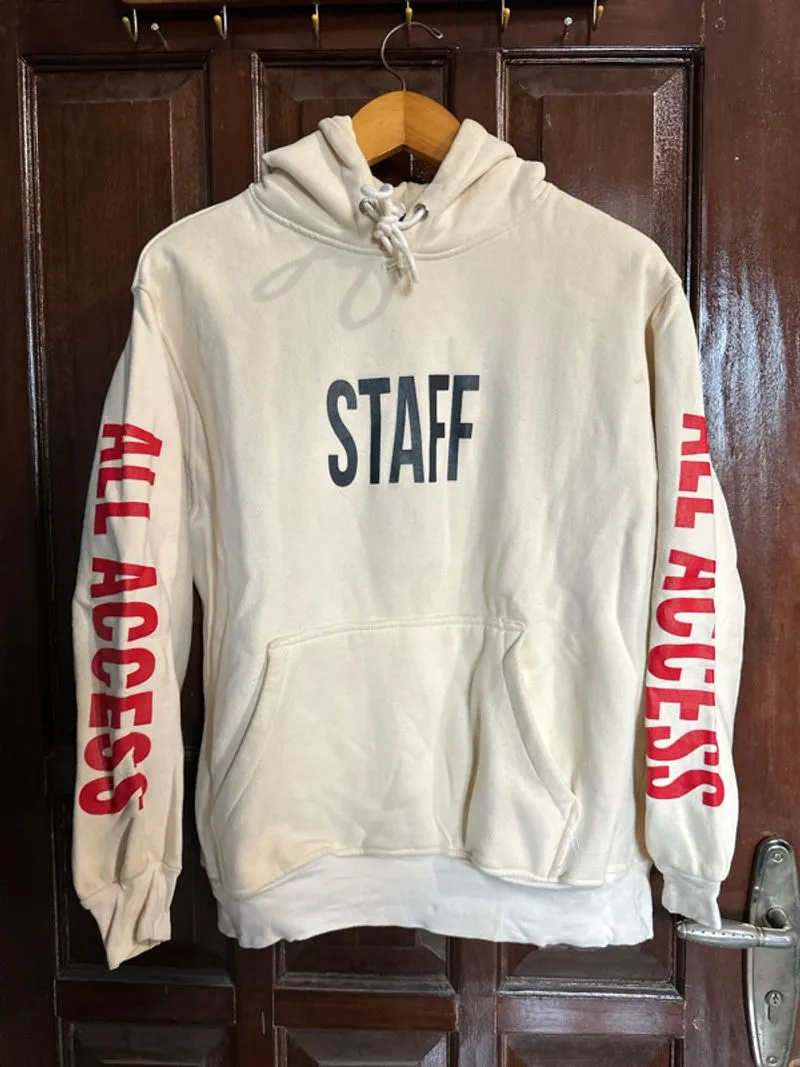Purpose Tour Hoodie photo 1