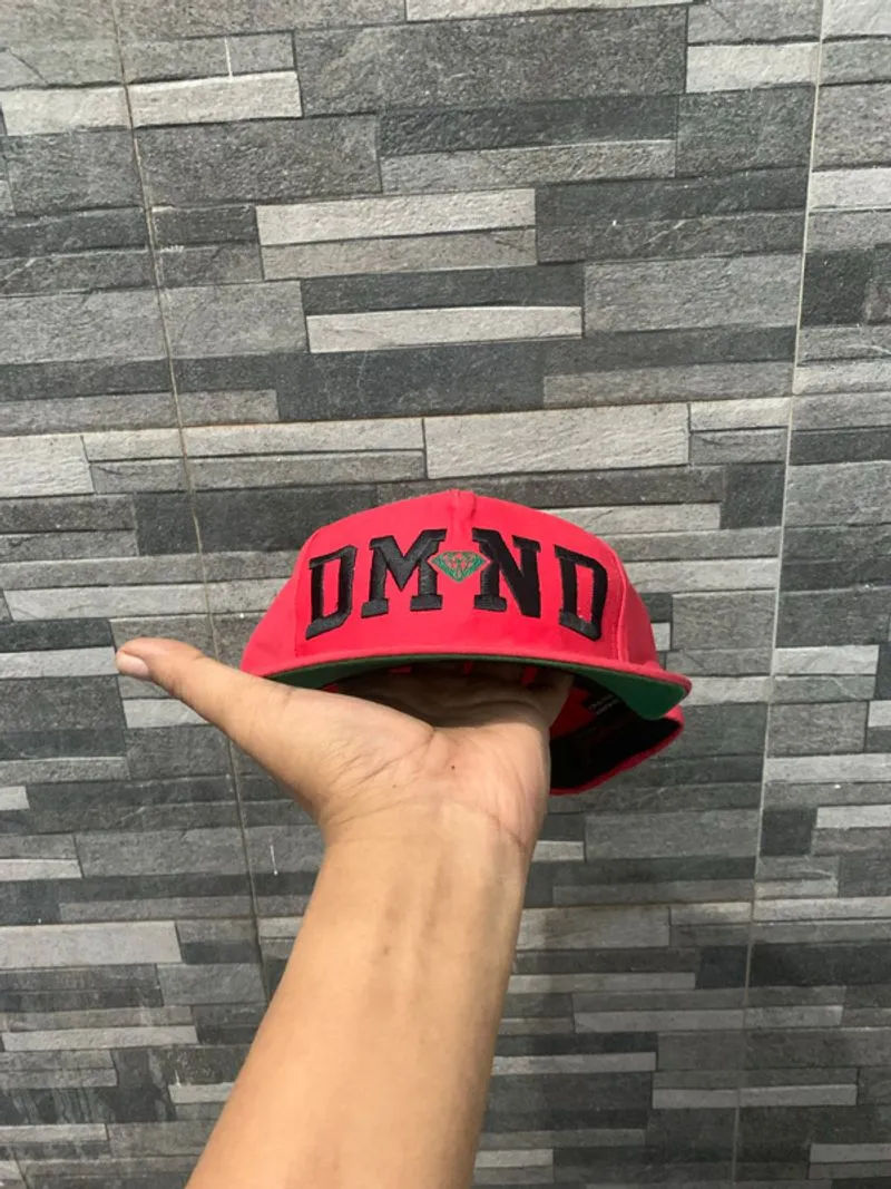 Diamond Supply Snapback photo 1