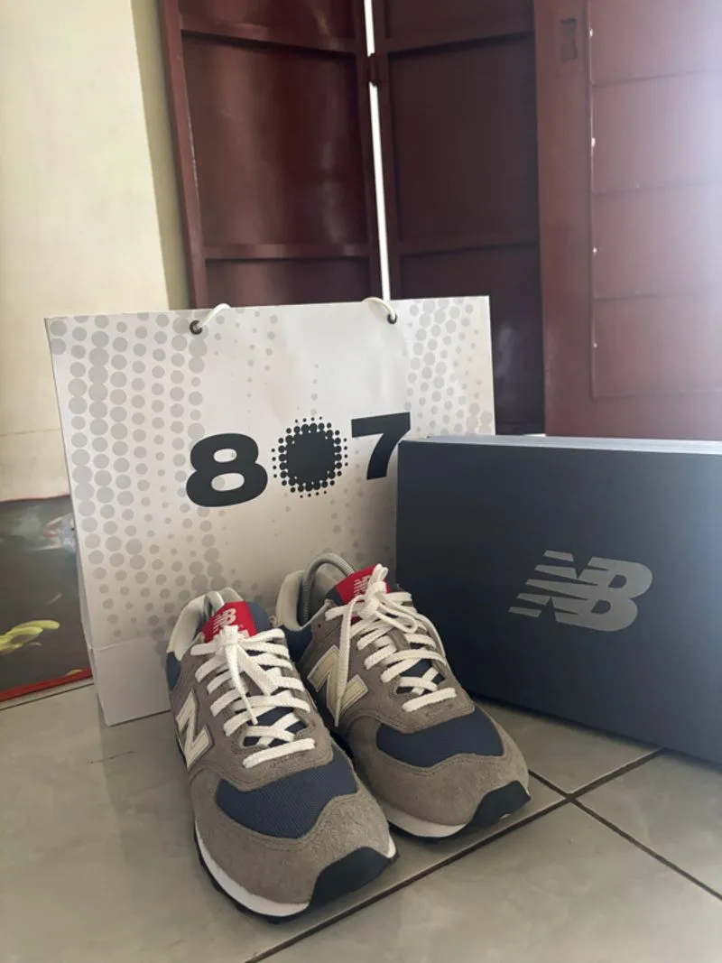 NB 574 photo 1