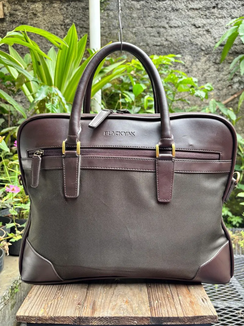 Briefcase Unisex Black Yak | Tas Laptop Unisex BY  photo 1