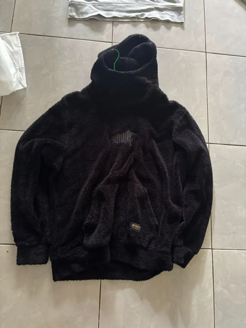 HOODIE BULU SMITH photo 1