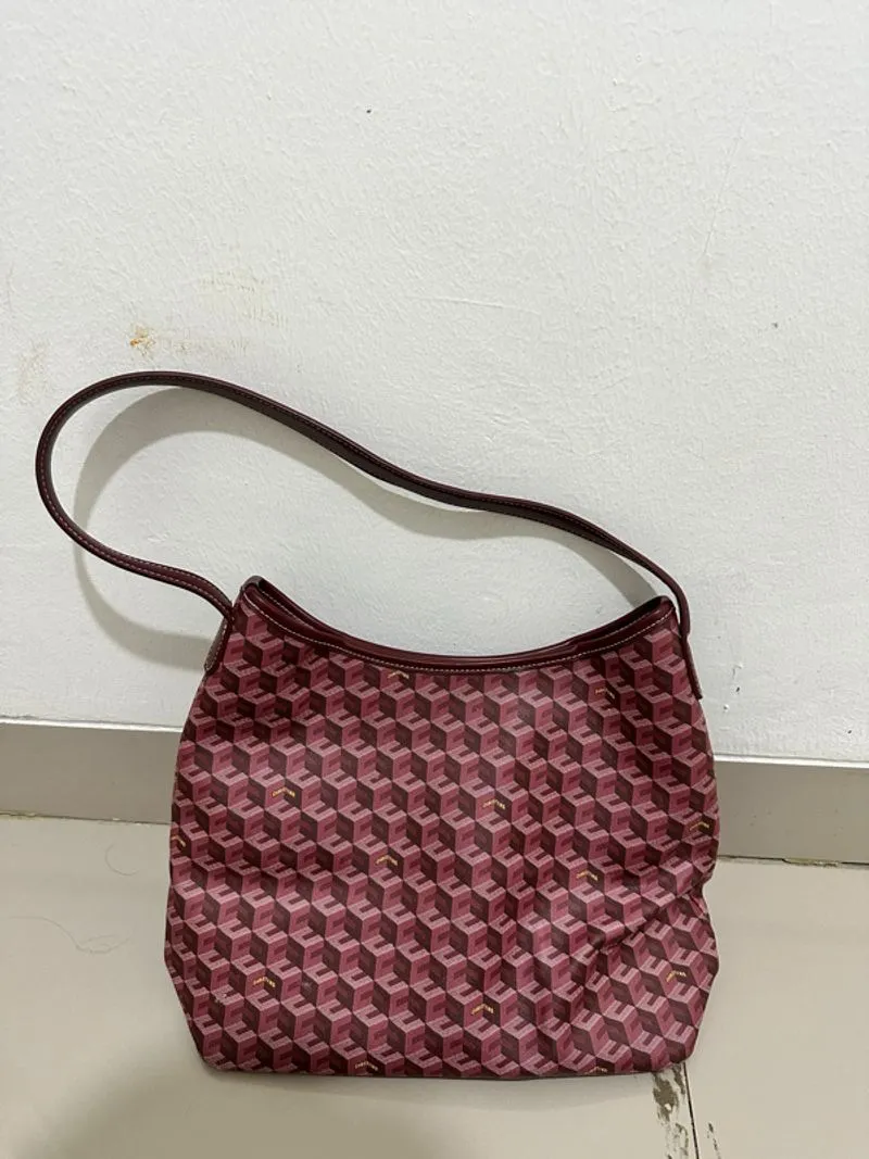 Christy Ng Alesso Hobo Medium photo 1