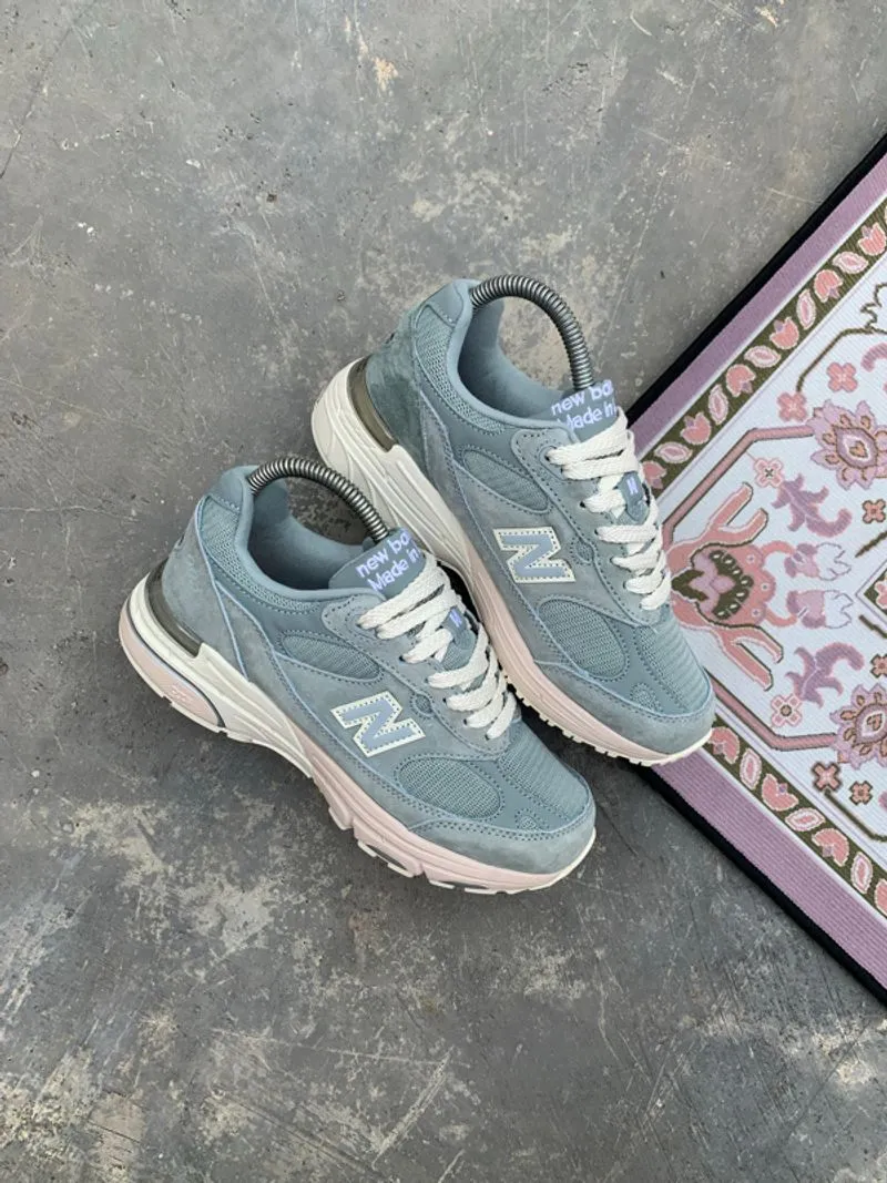 New Balance 993 MiU x Kith Pistachio photo 1