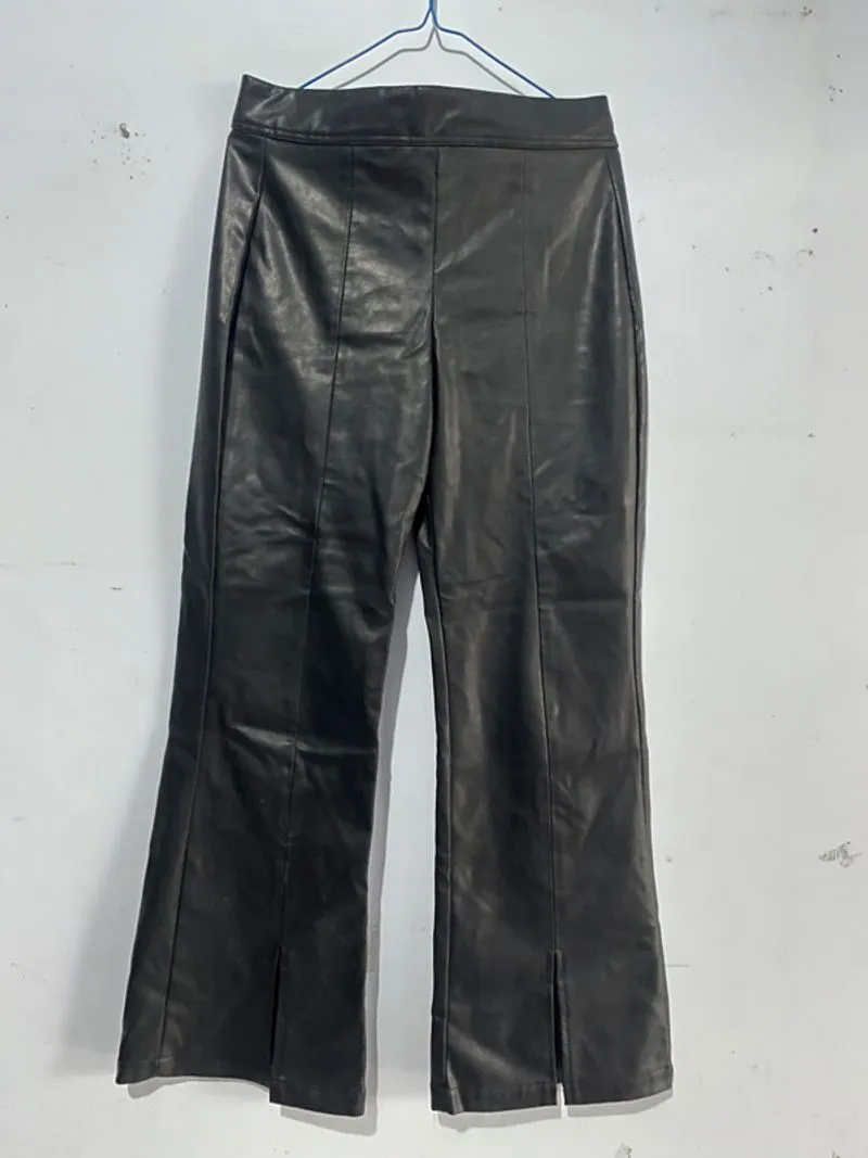 PREMIUM FAUX LEATHER FLARED PANTS | NO NEGO photo 1