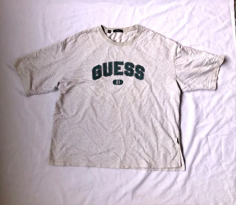 Guess Tshirt Grey Logo photo 1