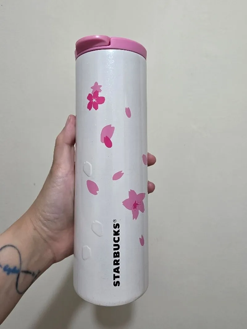 Pre Loved Starbuck Original  photo 1