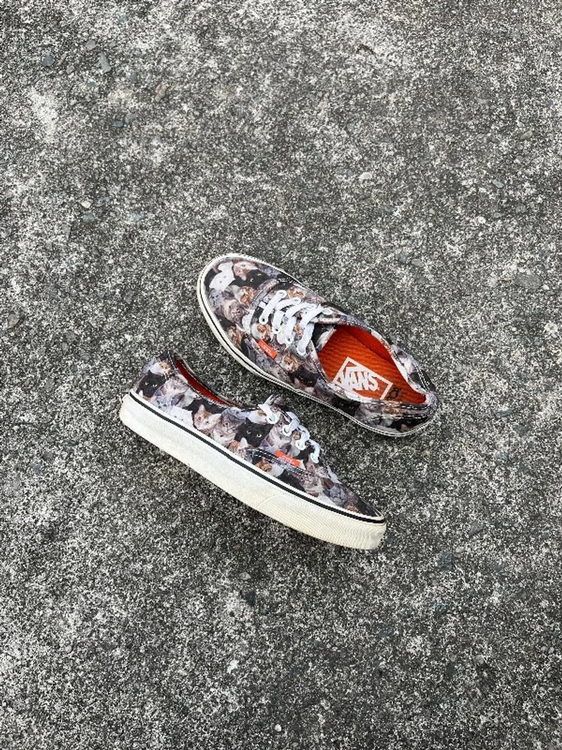 Vans X ASPCA Authentic photo 1