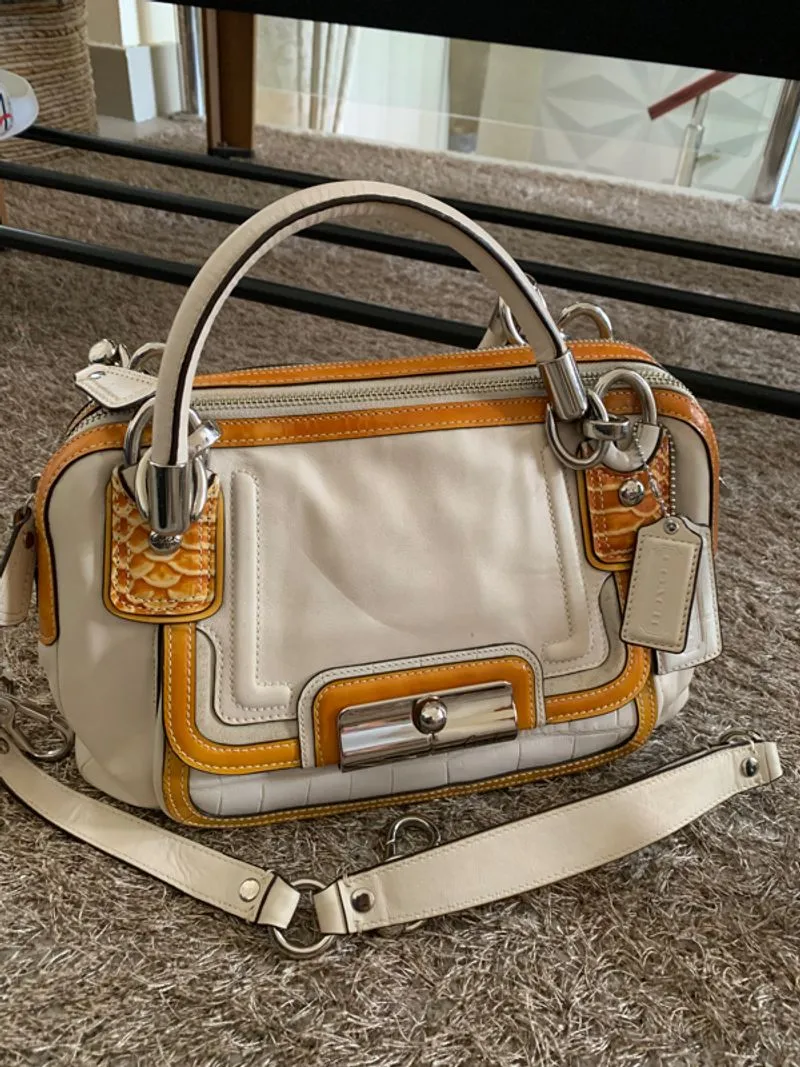 Coach butik  photo 1