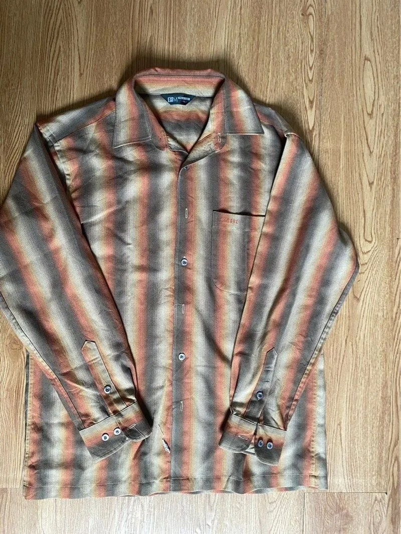 Kemeja Vintage Garis Gradient Vintage Shirt Kemeja Jadul 90a photo 1