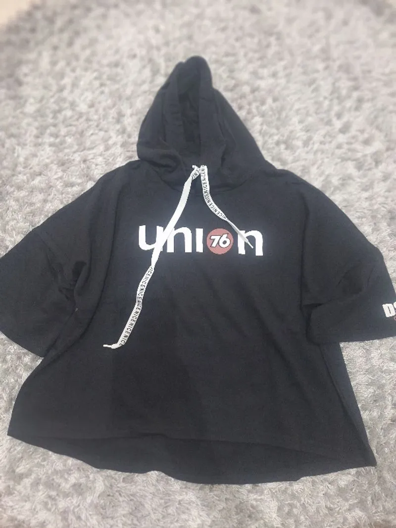 Hoodie photo 1