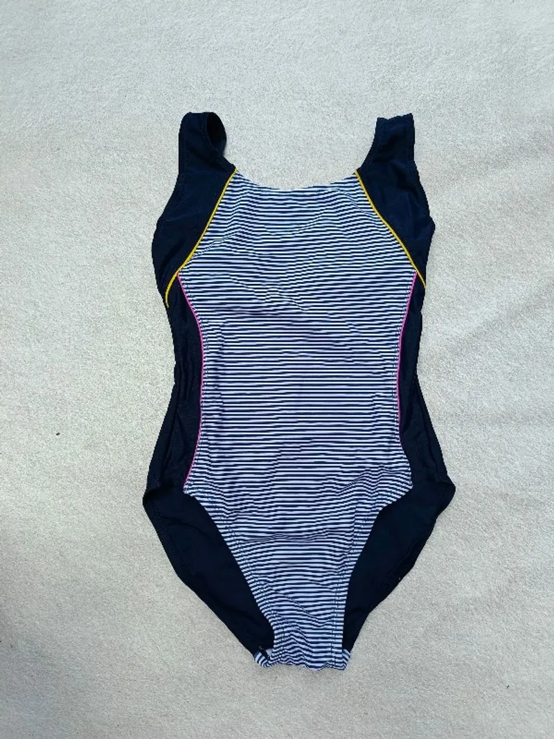Swimwear / baju renang size S  photo 1