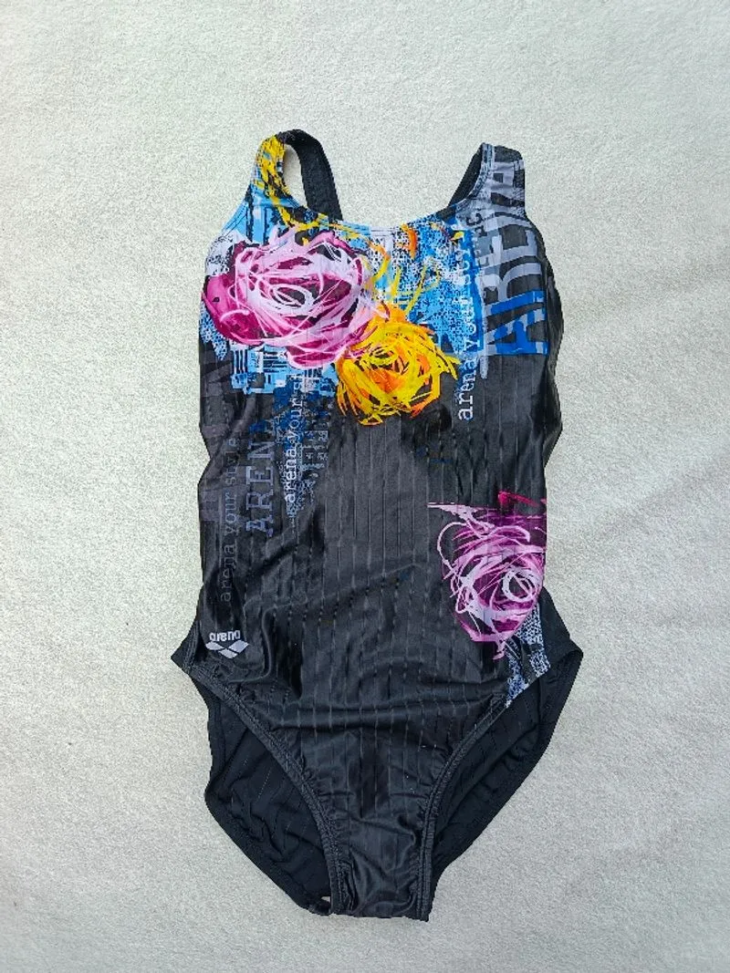 Swimwear / baju renang size L ARENA photo 1
