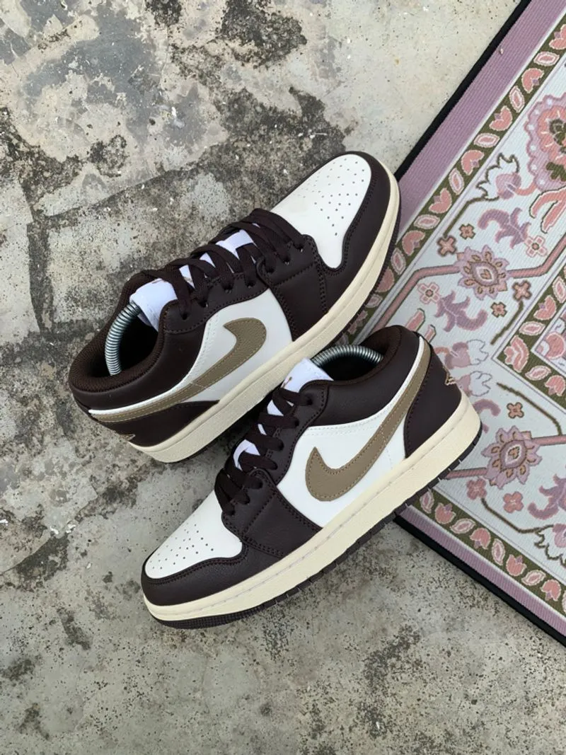 Nike Air Jordan 1 Low Shadow Brown Mocha photo 1