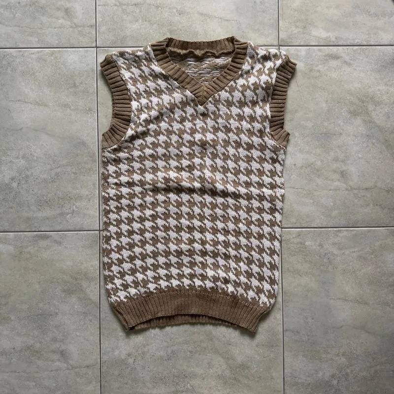 Knit Vest Beige photo 1