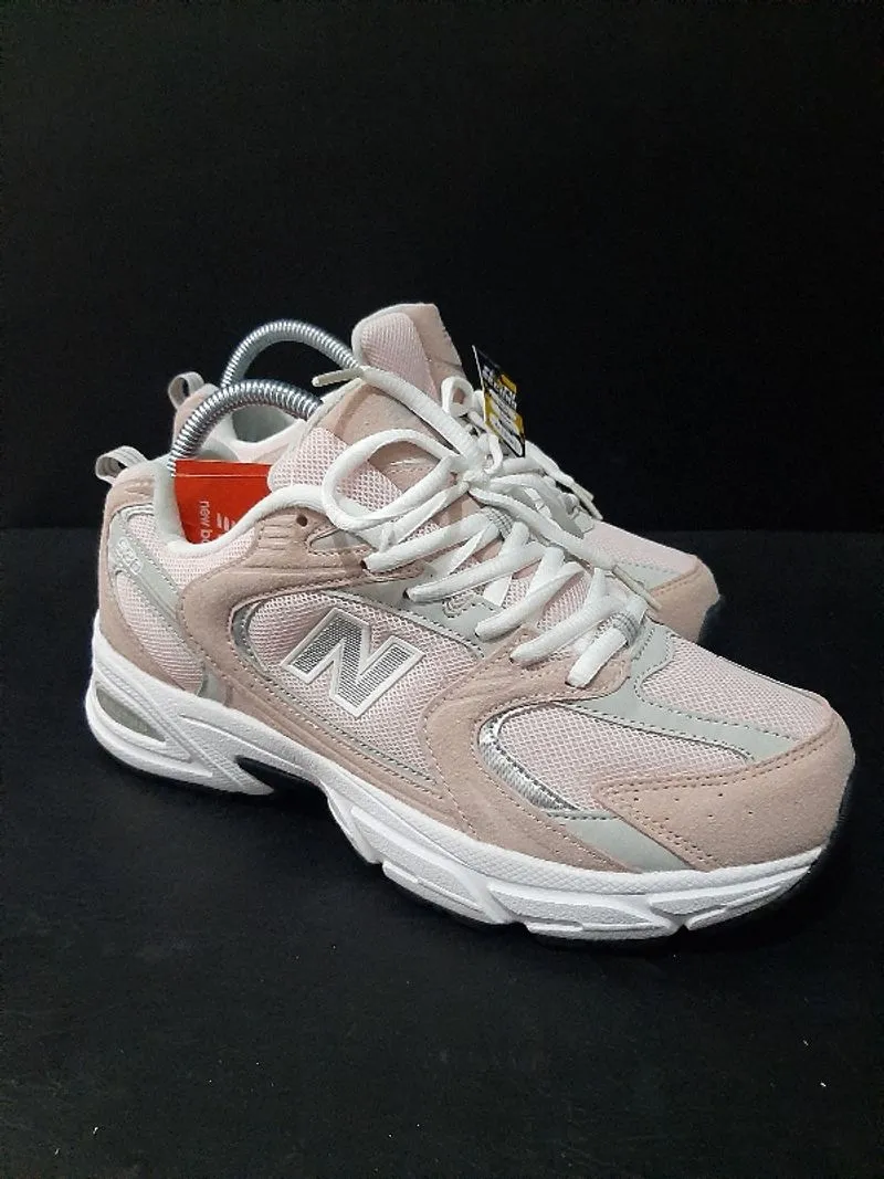 Sepatu NB 530 photo 1