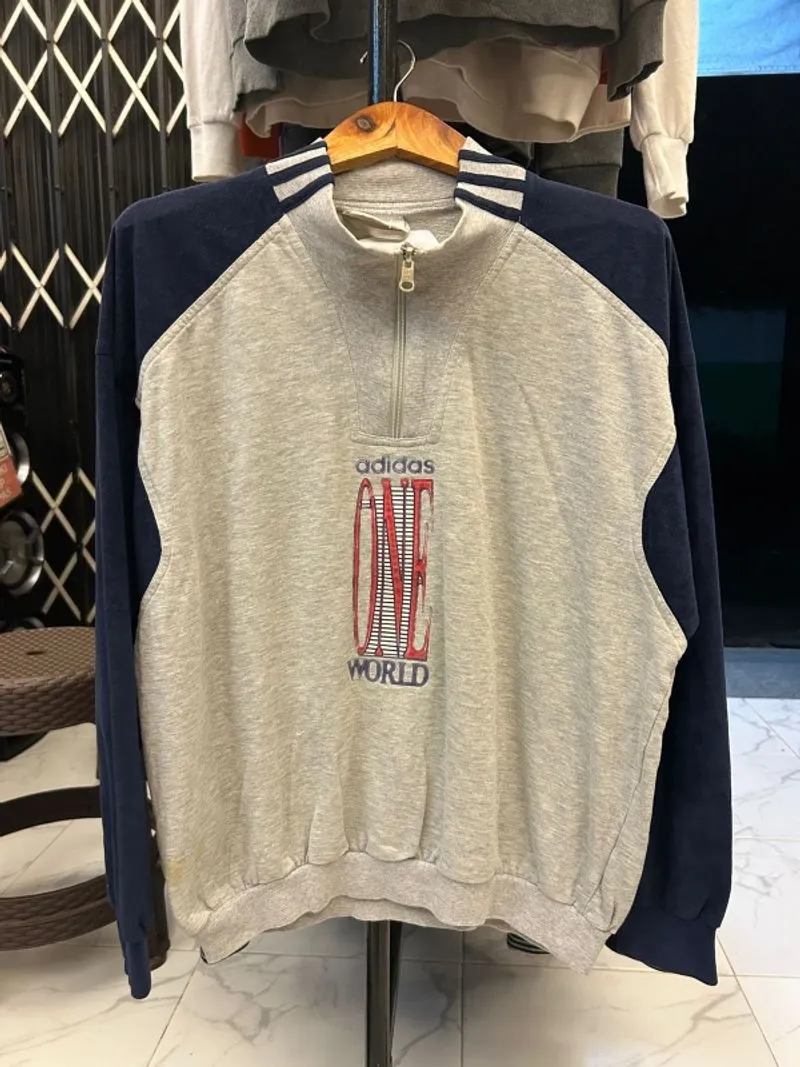 Halfzip adidas vintage 90's one world photo 1