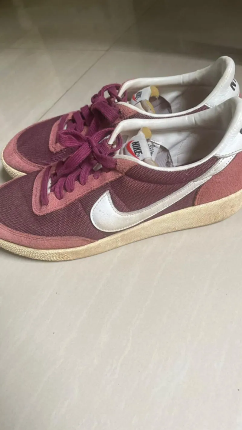 Nike Shoes photo 1