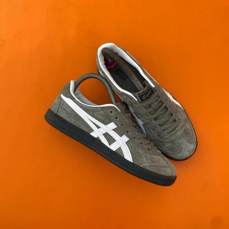 Onitsuka Tokuten photo 1
