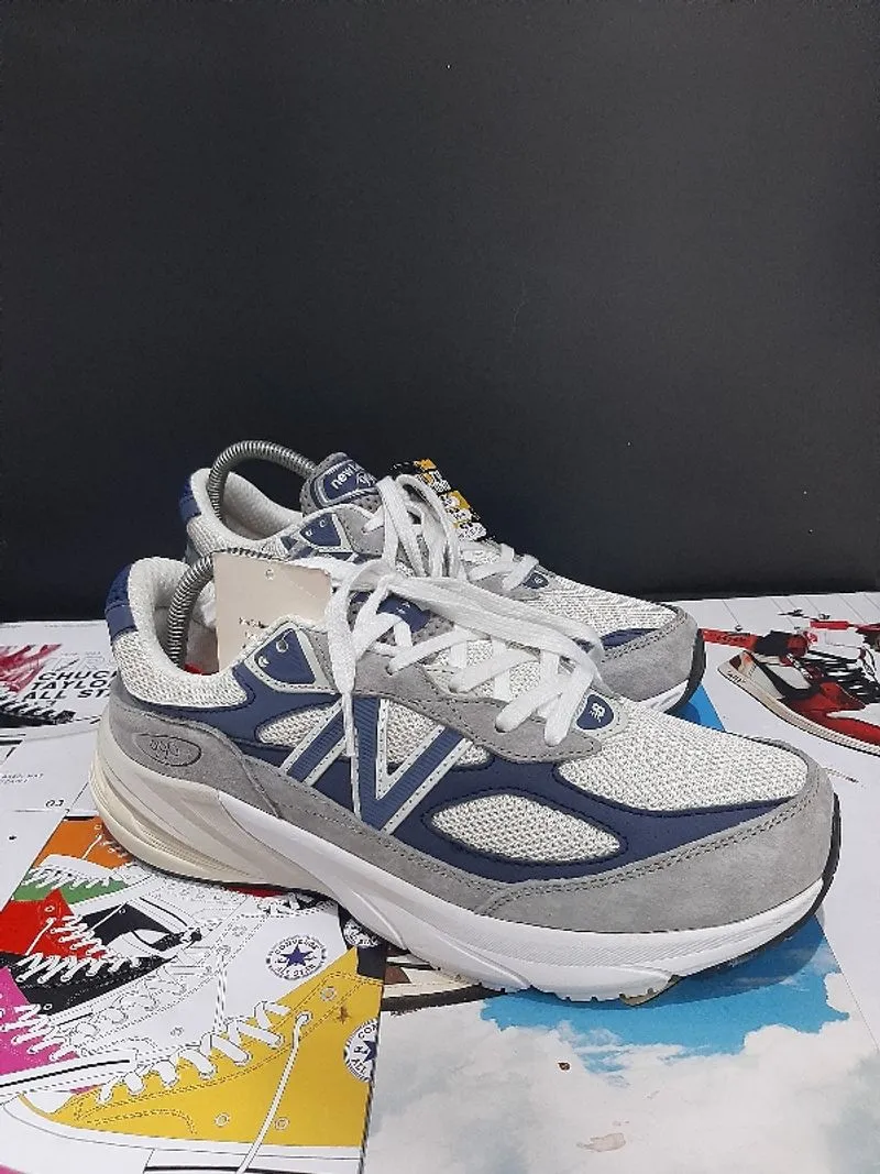 Sepatu NB 990 photo 1