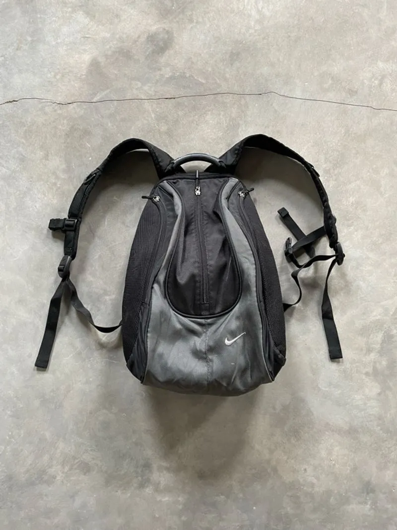 1990’s - Vintage Nike Turtel Backpack Y2k Multi Zip photo 1