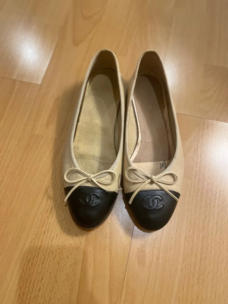 Chanel Ballet Flats photo 1