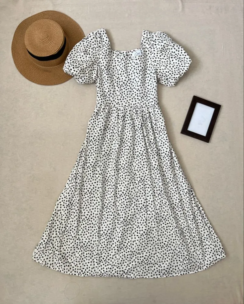 Korean puffy dress photo 1
