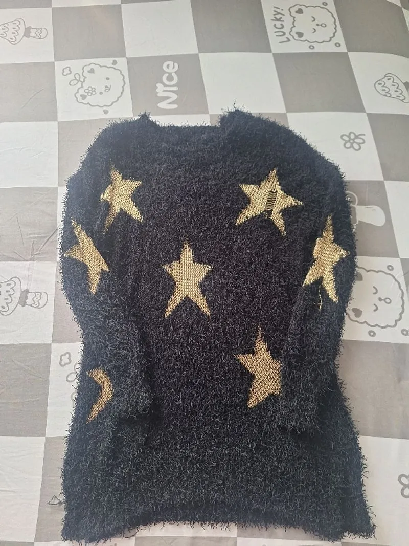 Knit wear photo 1