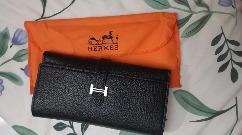 Dompet wanita H import  photo 1