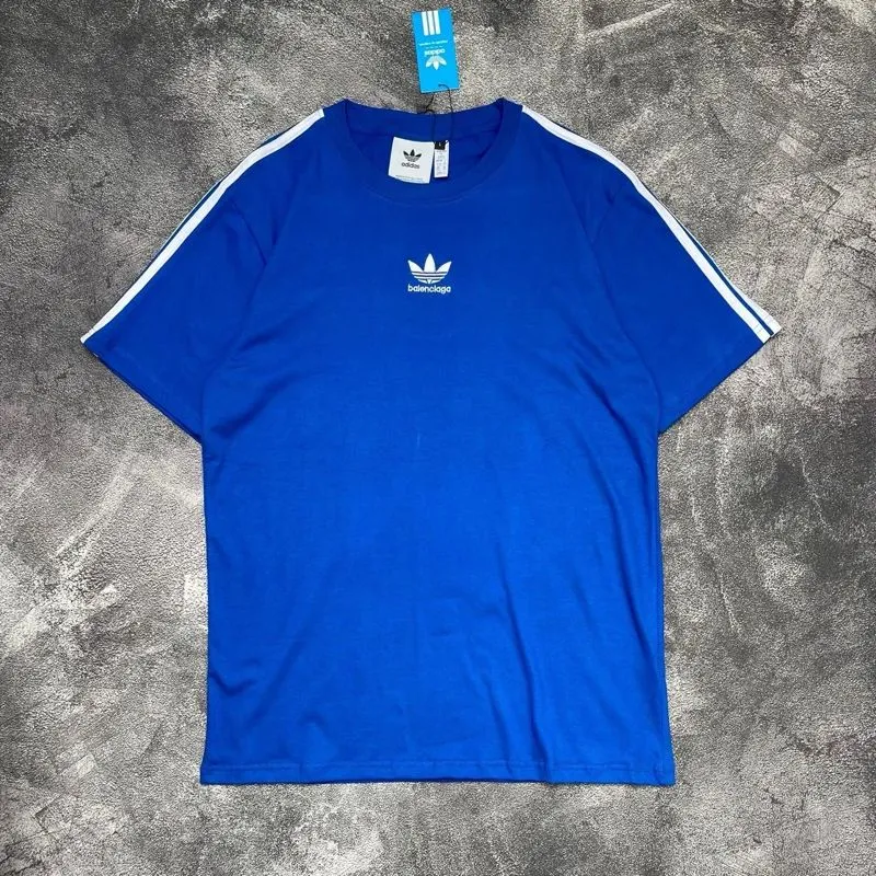 T-SHIRT ADIDAS  photo 1