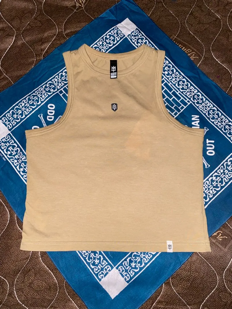 Tanktop Maternaldisaster photo 1