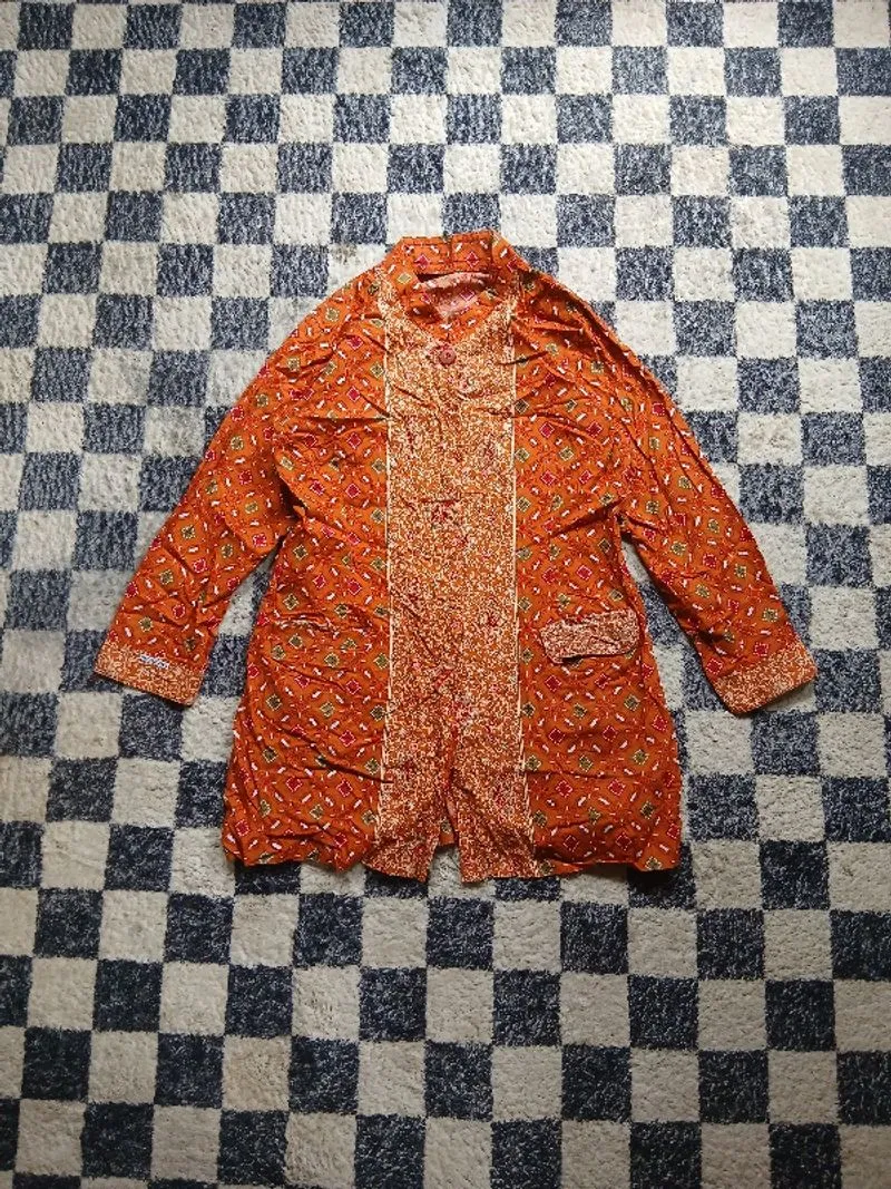 Kebaya Batik 90s vintage photo 1