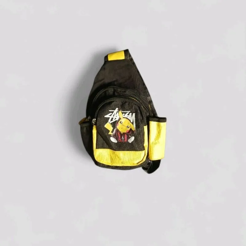 Crossbody Pokemon Merchants | Thriftshop photo 1