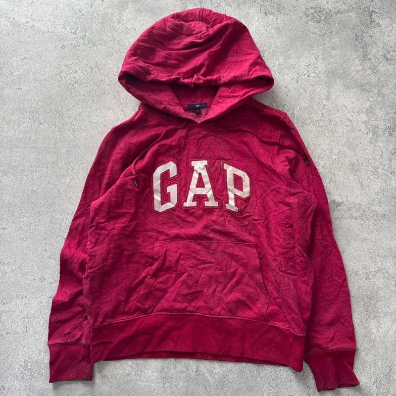 Gap hoodie is a pink colour with a logo on the chest photo 1