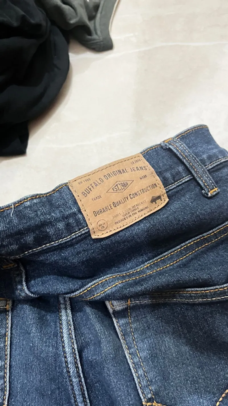 BUFFALO ORIGINAL JEANS photo 1