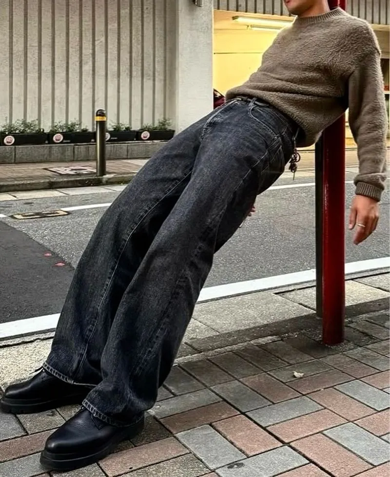 86ROAD BLACK WASHED JEANS photo 1