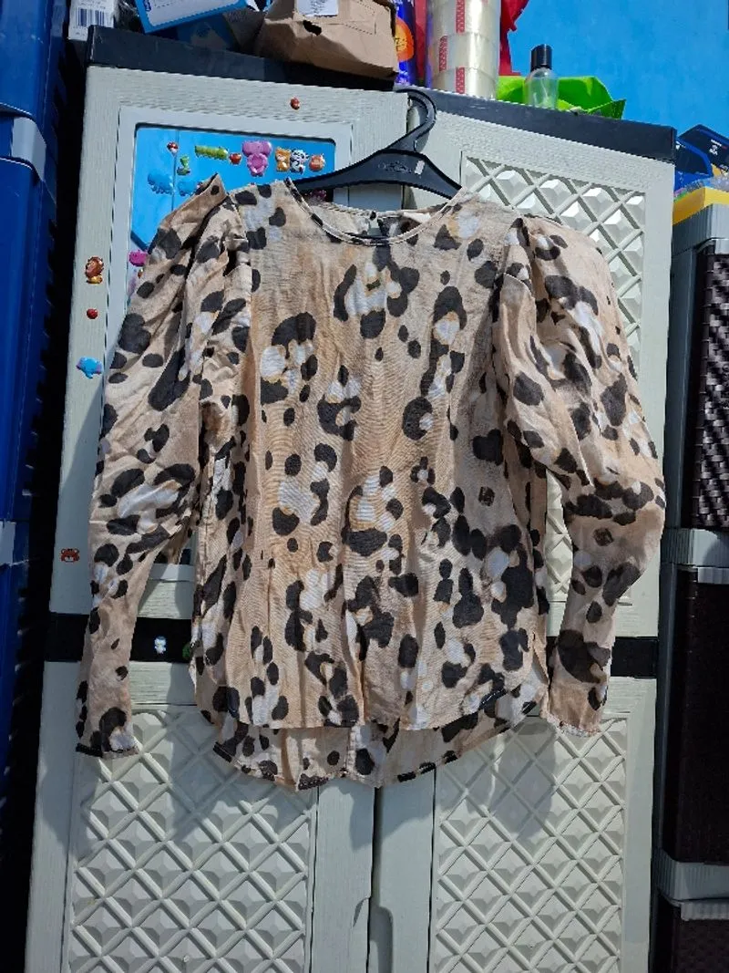 H&M blouse leopard photo 1