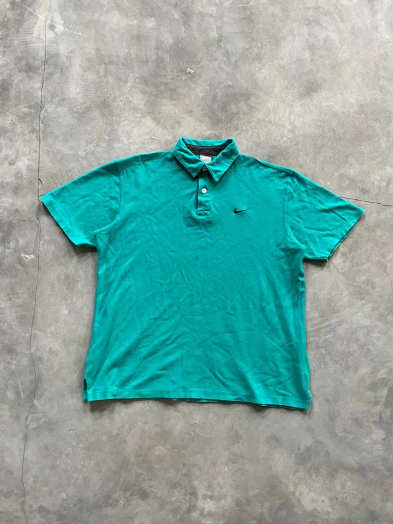 2000’s - Polo Shirt Nike Small Logo Swosh Iconic photo 1
