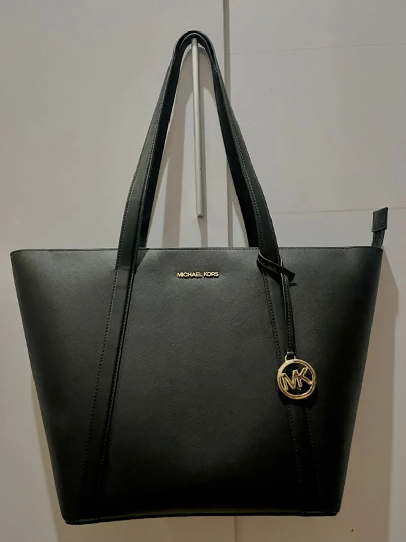 Michael Kors totebag ori 100%, @jastipmmc photo 1