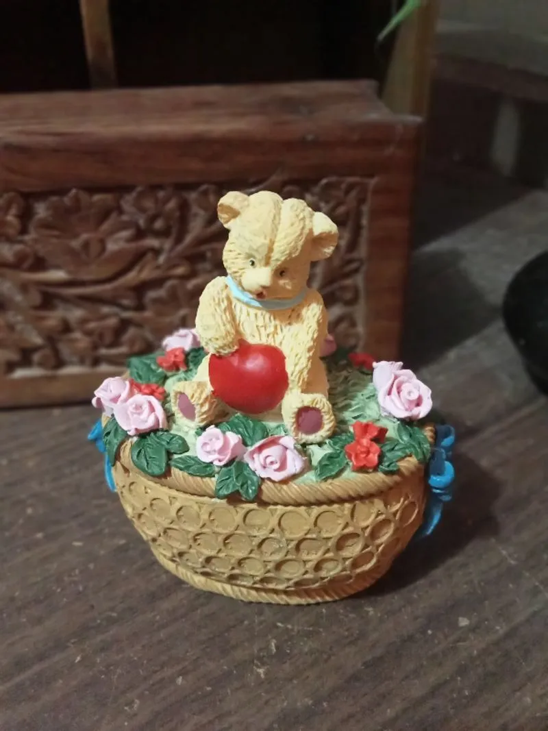 Pajangan Vintage Sitting Teddy Bear Boy with Love photo 1