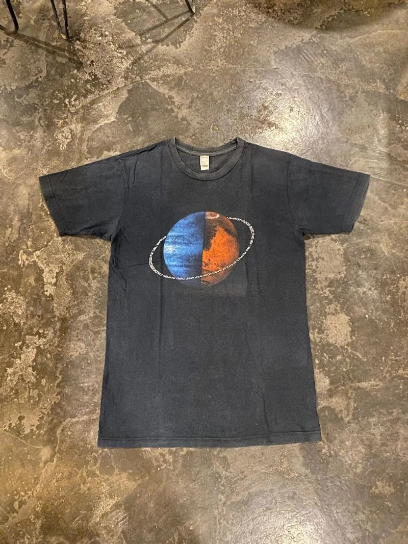 T-SHIRT VINTAGE RED HOT CHILLI PEPPERS "TOUR 2006" PRELOVED photo 1
