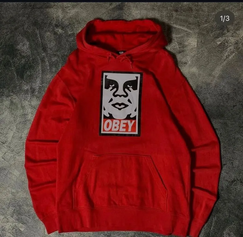 obey big logo photo 1