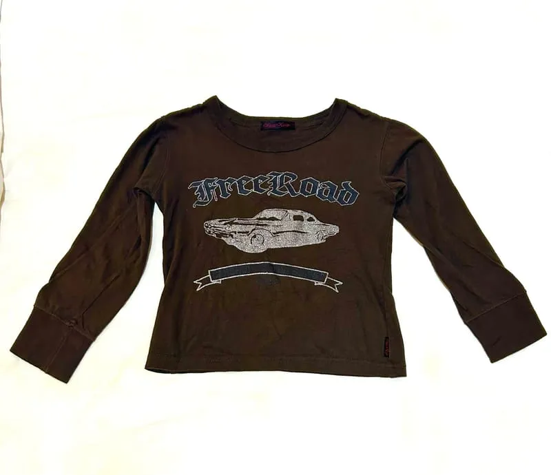 Vintage Y2K T-shirt Wanita brown photo 1