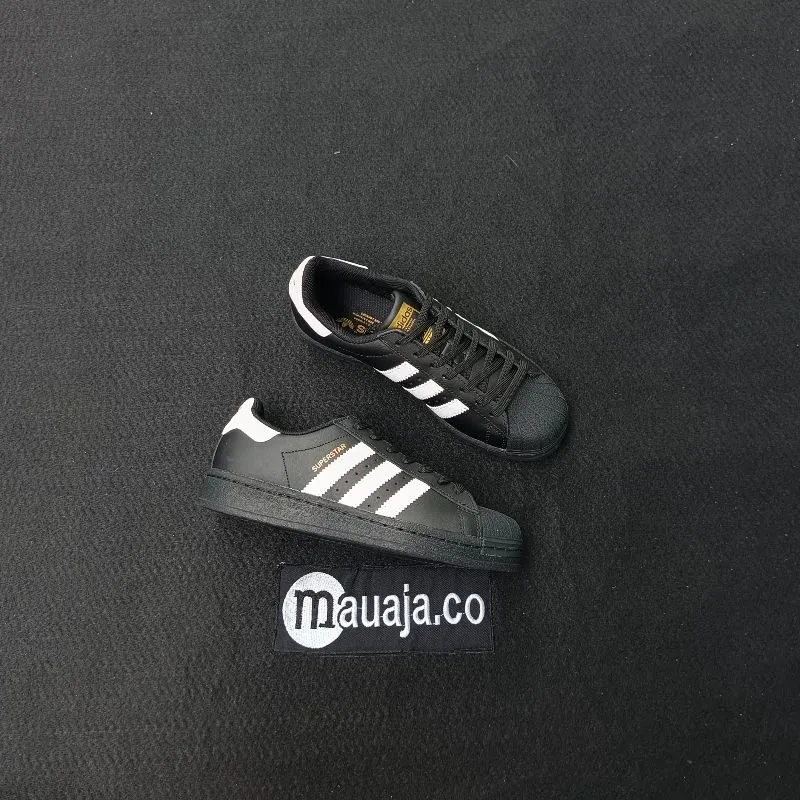 Adidas Superstar Black White photo 1